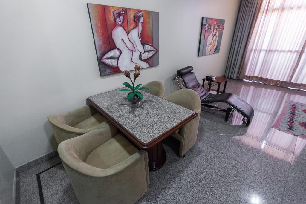 Dimas Lessa Hotel Montes Claros Exterior foto